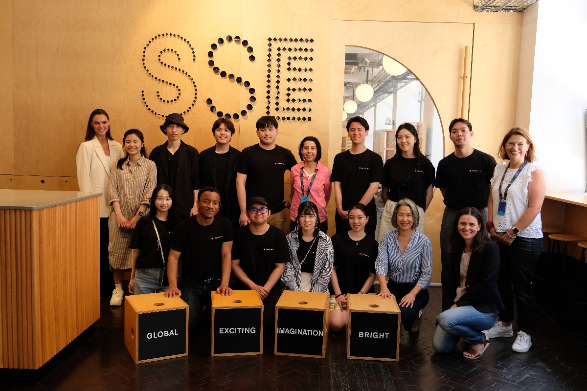  Kansai University students at SSE