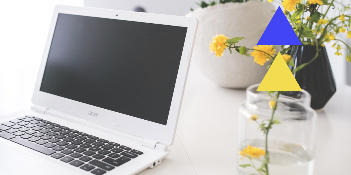 laptop with flowers